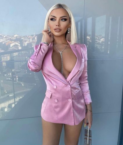 İş Yerinde Çılgınlarca Sevişmek İstersen Avcılar Escort Selda’yı Ara